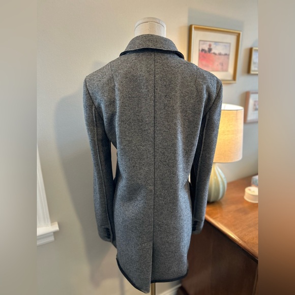 Banana Republic Charcoal Jacket - Picture 3 of 7